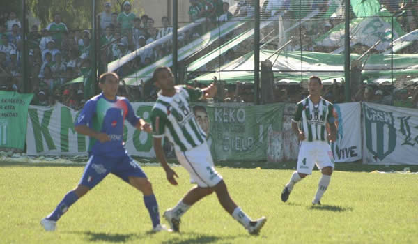 San Miguel contra Sportivo Italiano